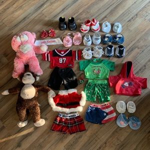 Build-A-Bear 34 piece lot